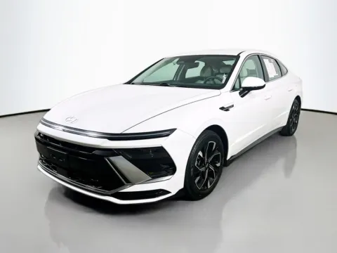 Another view of 2024 Hyundai Sonata SEL for sale in Summerville, SC at Automaxx of the Carolinas