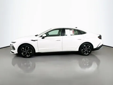 More photos of 2024 Hyundai Sonata SEL at Automaxx of the Carolinas, SC