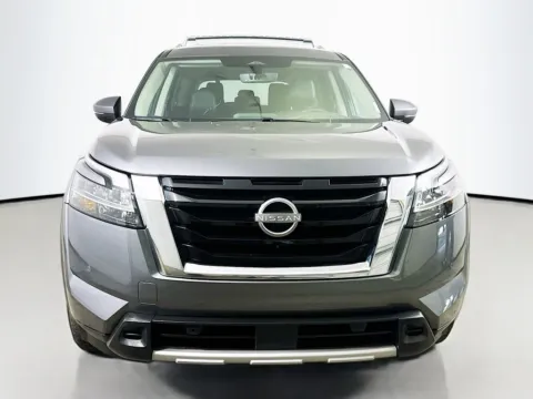 Photos of 2024 Nissan Pathfinder SL for sale in Summerville, SC at Automaxx of the Carolinas