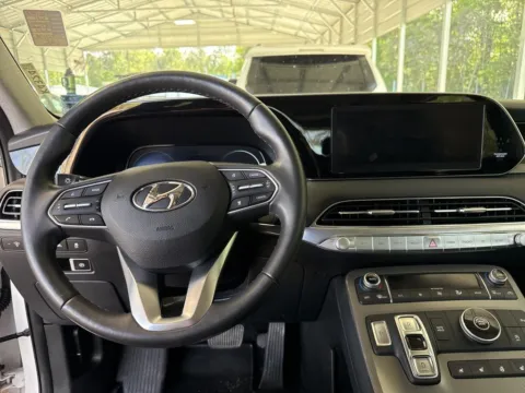 More photos of 2021 Hyundai Palisade Limited at Automaxx of the Carolinas, SC