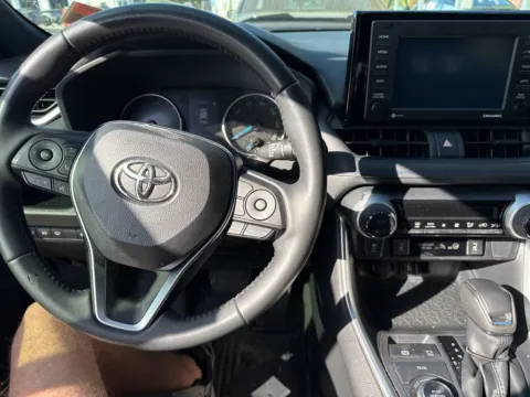 More photos of 2022 Toyota RAV4 Hybrid SE at Automaxx of the Carolinas, SC