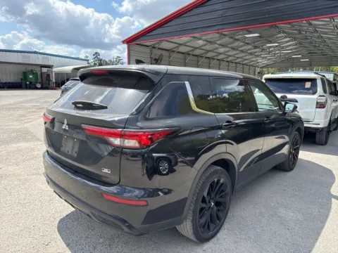 Another view of 2023 Mitsubishi Outlander SE Black Edition for sale in Summerville, SC at Automaxx of the Carolinas