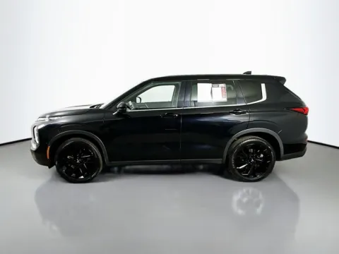 More photos of 2023 Mitsubishi Outlander SE Black Edition at Automaxx of the Carolinas, SC
