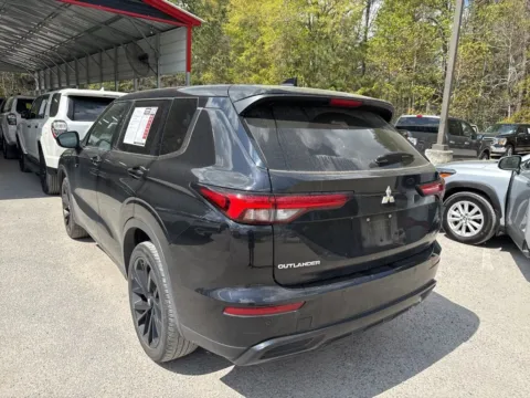 More photos of 2023 Mitsubishi Outlander SE Black Edition at Automaxx of the Carolinas, SC