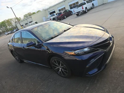 Blue 2022 Toyota Camry SE for sale in Summerville, SC