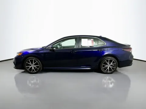 More photos of 2022 Toyota Camry SE at Automaxx of the Carolinas, SC