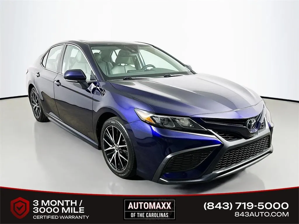 Blue 2022 Toyota Camry SE for sale in Summerville, SC