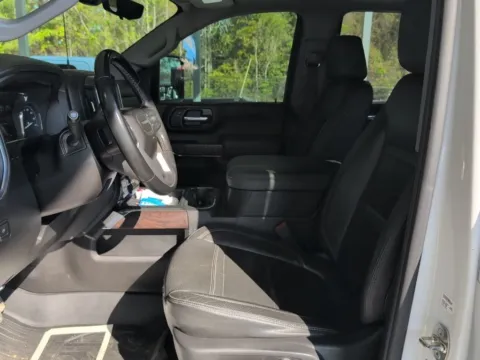 More photos of 2023 GMC Sierra 2500HD Denali at Automaxx of the Carolinas, SC