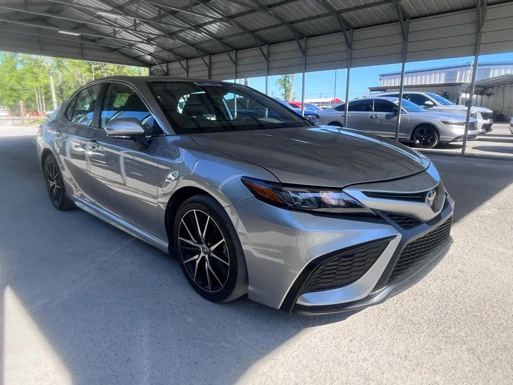 Silver 2022 Toyota Camry SE for sale in Summerville, SC