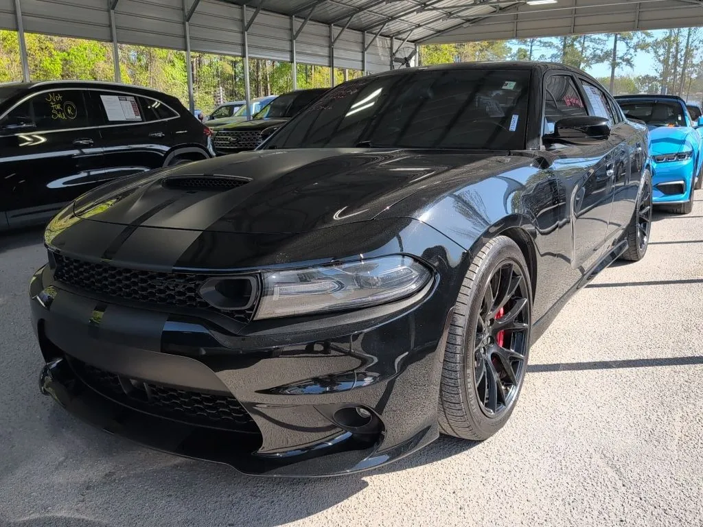 Black 2016 Dodge Charger SRT 392 for sale in Summerville, SC