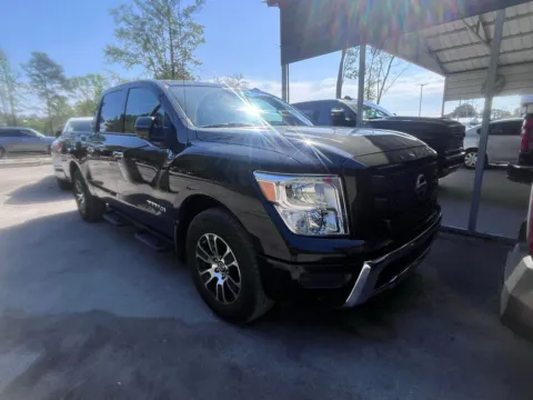 Black 2021 Nissan Titan SV for sale in Summerville, SC