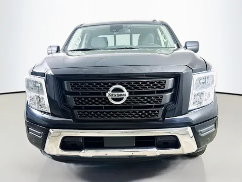 Photos of 2021 Nissan Titan SV for sale in Summerville, SC at Automaxx of the Carolinas