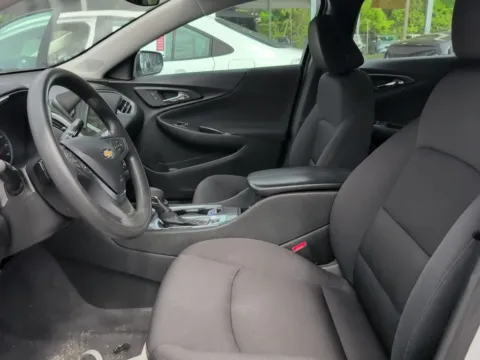 More photos of 2023 Chevrolet Malibu LT at Automaxx of the Carolinas, SC