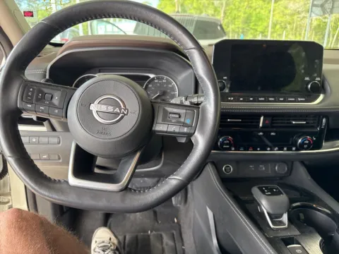 More photos of 2023 Nissan Rogue SL at Automaxx of the Carolinas, SC