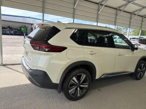 More photos of 2023 Nissan Rogue SL at Automaxx of the Carolinas, SC