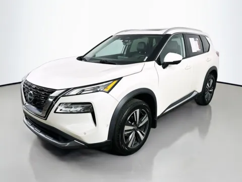 Another view of 2023 Nissan Rogue SL for sale in Summerville, SC at Automaxx of the Carolinas