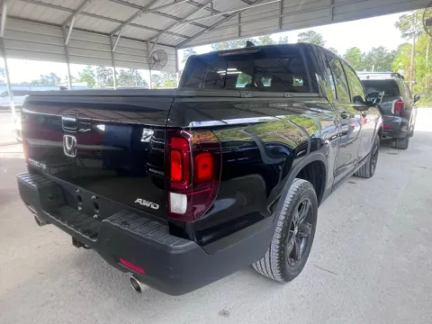 More photos of 2023 Honda Ridgeline Black Edition at Automaxx of the Carolinas, SC