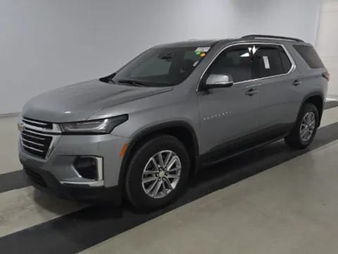 Photos of 2023 Chevrolet Traverse LT for sale in Summerville, SC at Automaxx of the Carolinas