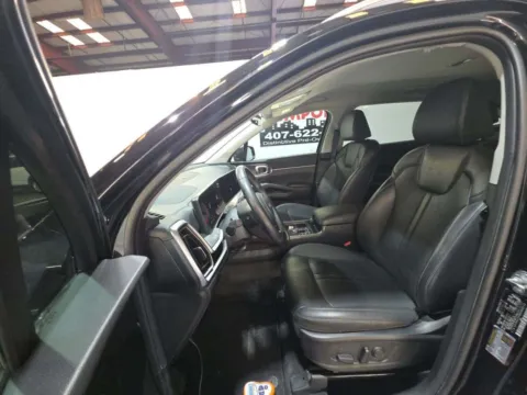 Another view of 2024 Kia Sorento EX for sale in Summerville, SC at Automaxx of the Carolinas