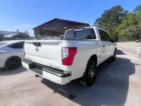 More photos of 2021 Nissan Titan SV at Automaxx of the Carolinas, SC