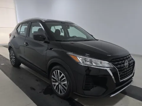 Black 2021 Nissan Kicks SV for sale in Summerville, SC
