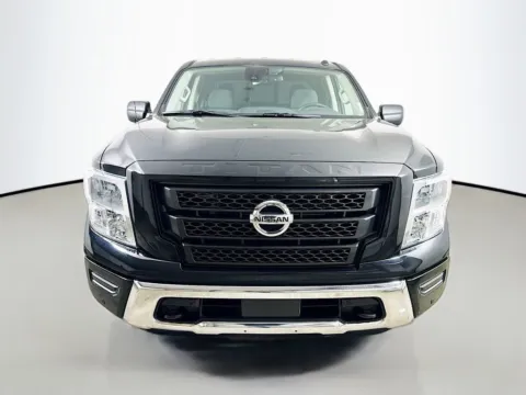 Photos of 2021 Nissan Titan SV for sale in Summerville, SC at Automaxx of the Carolinas