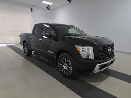 Black 2021 Nissan Titan SV for sale in Summerville, SC