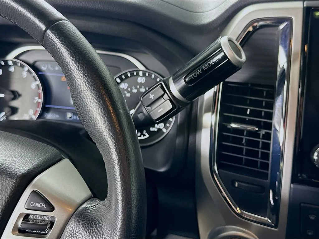 2021 Nissan Titan SV - Photo 32