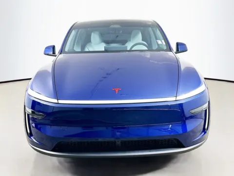 Photos of 2026 Tesla Model Y Long Range for sale in Summerville, SC at Automaxx of the Carolinas