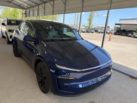 Photos of 2026 Tesla Model Y Long Range for sale in Summerville, SC at Automaxx of the Carolinas