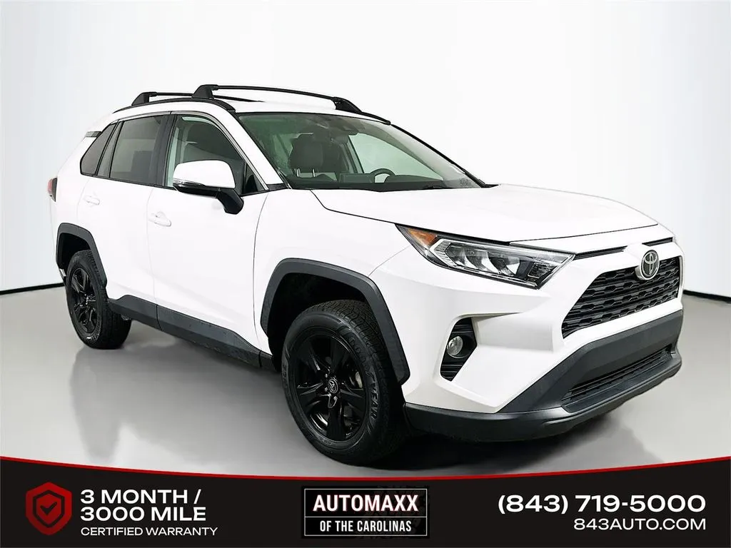 White 2020 Toyota RAV4 XLE for sale in Summerville, SC