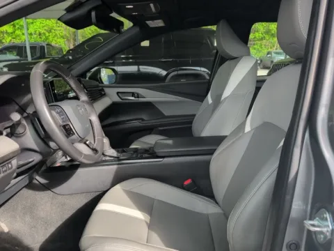 More photos of 2025 Toyota Camry SE at Automaxx of the Carolinas, SC