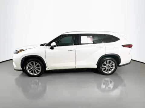 More photos of 2021 Toyota Highlander Limited at Automaxx of the Carolinas, SC