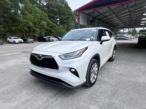 More photos of 2021 Toyota Highlander Limited at Automaxx of the Carolinas, SC