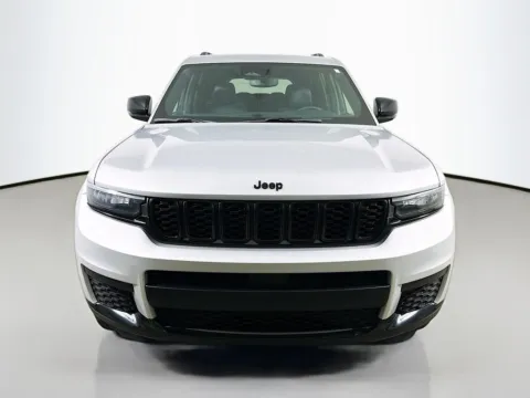 Photos of 2024 Jeep Grand Cherokee L Altitude for sale in Summerville, SC at Automaxx of the Carolinas