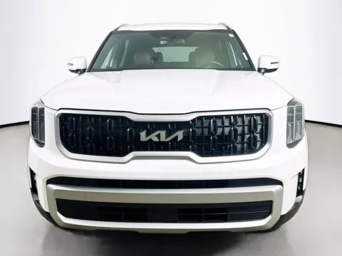 Photos of 2023 Kia Telluride EX for sale in Summerville, SC at Automaxx of the Carolinas