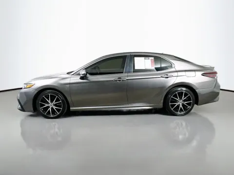 More photos of 2021 Toyota Camry SE at Automaxx of the Carolinas, SC