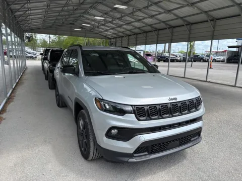 Photos of 2026 Jeep Compass Latitude for sale in Summerville, SC at Automaxx of the Carolinas