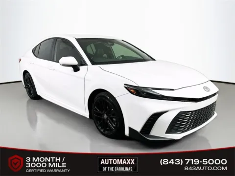 White 2025 Toyota Camry SE for sale in Summerville, SC
