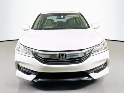 Photos of 2017 Honda Accord EX-L for sale in Summerville, SC at Automaxx of the Carolinas