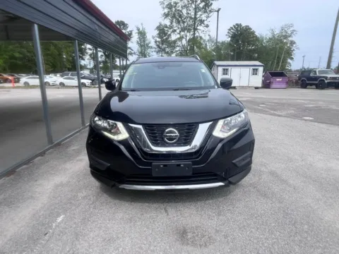 Photos of 2019 Nissan Rogue SV for sale in Summerville, SC at Automaxx of the Carolinas