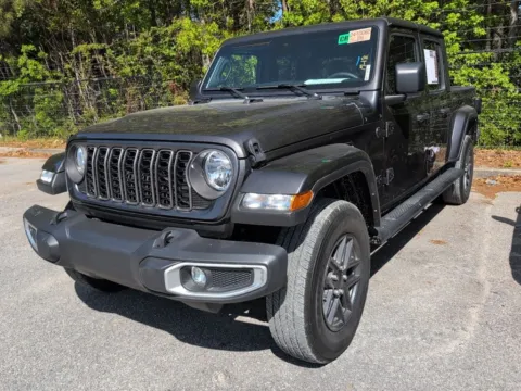 Gray 2024 Jeep Gladiator Sport for sale in Summerville, SC
