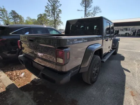 Another view of 2024 Jeep Gladiator Sport for sale in Summerville, SC at Automaxx of the Carolinas
