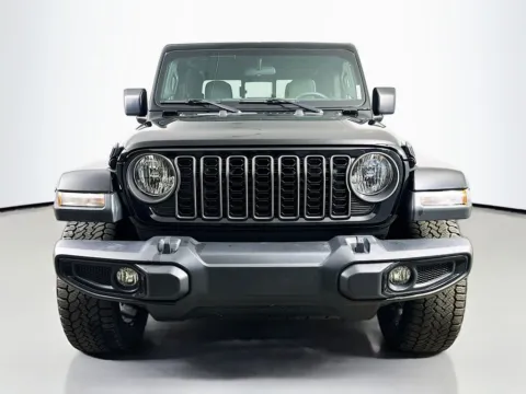 Photos of 2024 Jeep Gladiator Nighthawk for sale in Summerville, SC at Automaxx of the Carolinas