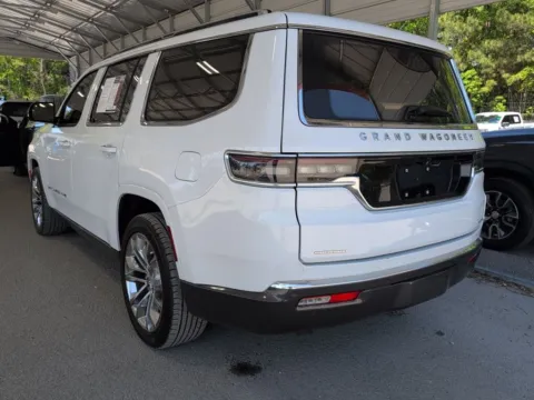 More photos of 2022 Jeep Grand Wagoneer Series II at Automaxx of the Carolinas, SC