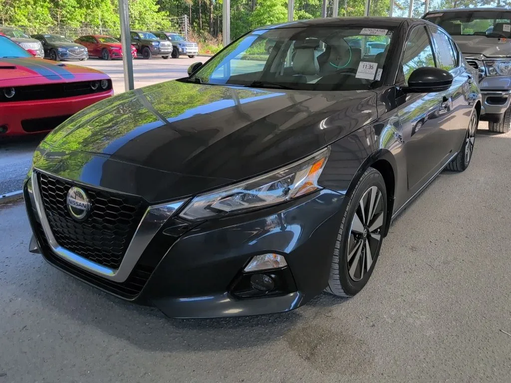 Blue 2021 Nissan Altima 2.5 SL for sale in Summerville, SC