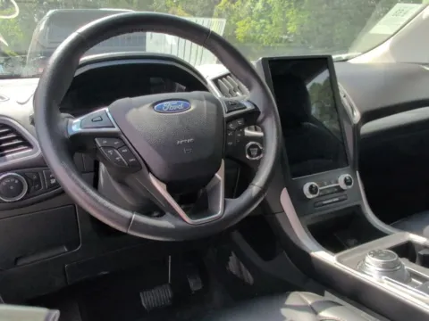 More photos of 2024 Ford Edge SEL at Automaxx of the Carolinas, SC