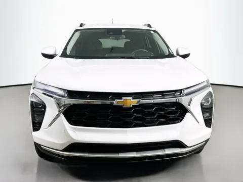 Photos of 2024 Chevrolet Trax LT for sale in Summerville, SC at Automaxx of the Carolinas