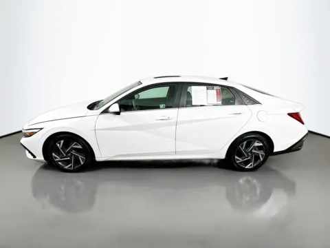 More photos of 2025 Hyundai Elantra SEL Convenience at Automaxx of the Carolinas, SC