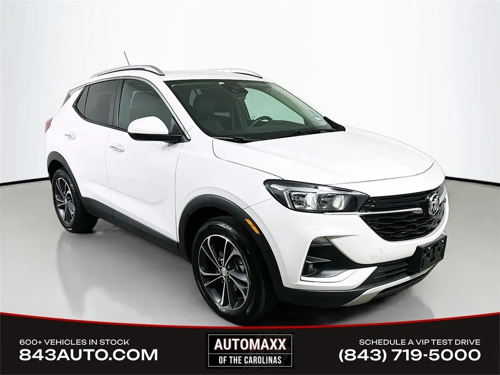 White 2023 Buick Encore GX Select for sale in Summerville, SC